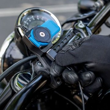 Quad Lock - USB Charger - Motorcycle - USB nabíječka na motorku