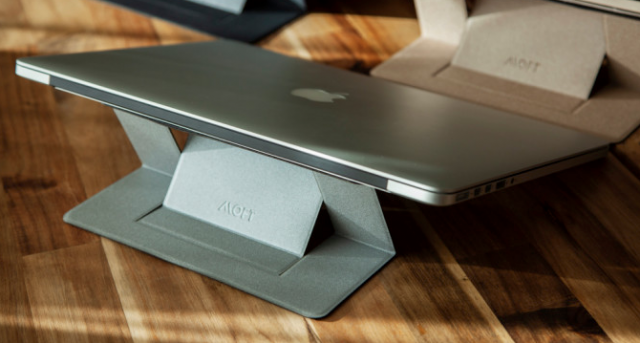 MOFT® Neviditelný stojan pro notebook - stříbrný