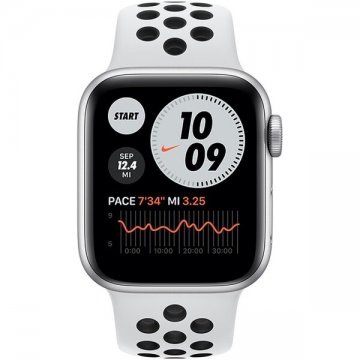 Apple Watch Nike SE (2020) 40mm stříbrný hliník s platinovým/černým sportovním řemínkem