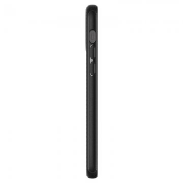 Spigen MagArmor, ochranný kryt s MagSafe pro iPhone 12 / 12 Pro, černý