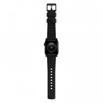 Nomad Active Strap Pro, černý řemínek s černou přezkou pro Apple Watch 49 / 45 / 44 / 42 mm