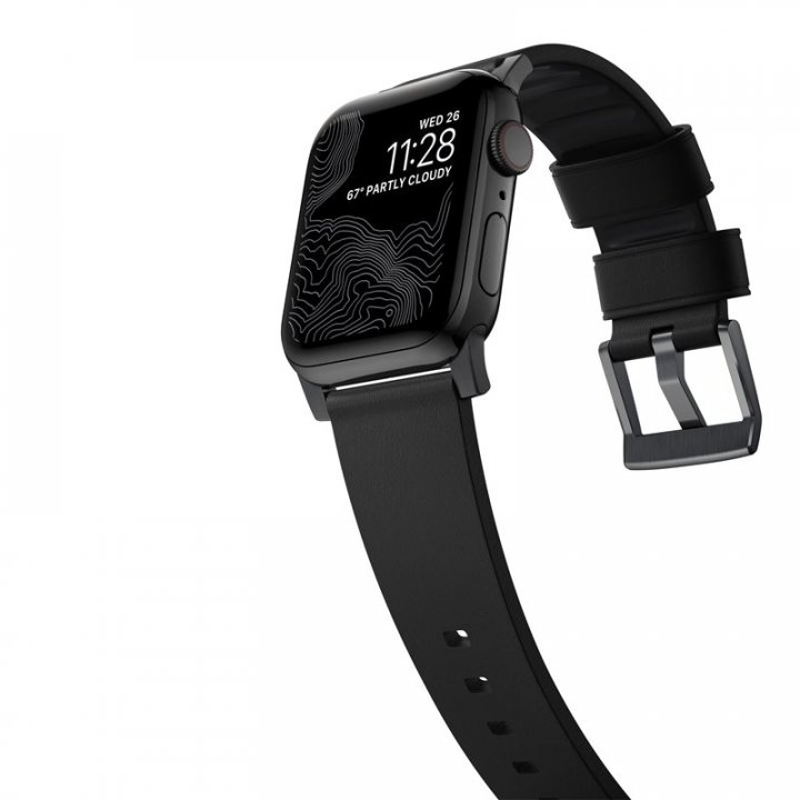 Nomad Active Strap Pro, černý řemínek s černou přezkou pro Apple Watch 49 / 45 / 44 / 42 mm