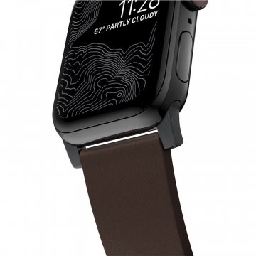 Nomad Active Strap Pro hnědý řemínek s černou přezkou Apple Watch 49 / 45 / 44 / 42 mm