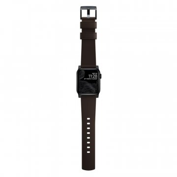 Nomad Active Strap Pro hnědý řemínek s černou přezkou Apple Watch 49 / 45 / 44 / 42 mm