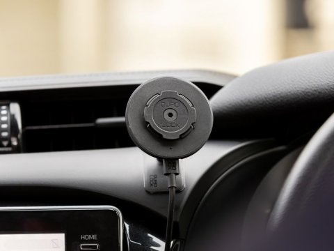 Quad Lock - Car Adhesive Dash / Console Mount - Držák mobilního telefonu do auta