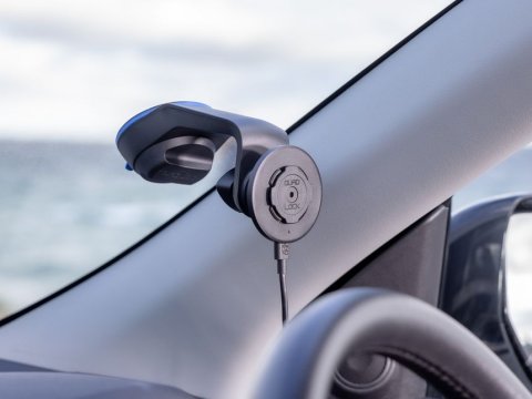 Quad Lock Car Mount - přídavná bezdrátová nabíječka pro držák do auta