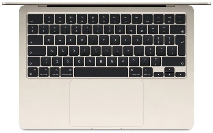 Apple MacBook Air 15,3" (2024) / M3 / 8GB / 512GB / hvězdně bílý