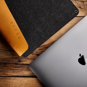 MUJJO Sleeve ochranné pouzdro pro Macbook Pro 15" - žlutohnedé